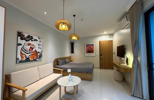 Ba Dinh Hotel | Hanique Cafe and Stay