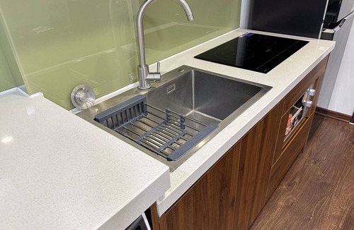 Cong Vi Apartment | Hannari Cozy Serviced Apartment