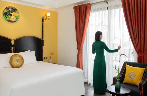 Hang Trong Hotel | Hanoi Center Silk Boutique Hotel & Travel