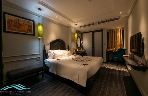 French Quarter Hotel | Hanoi Emerald Waters Hotel Valley