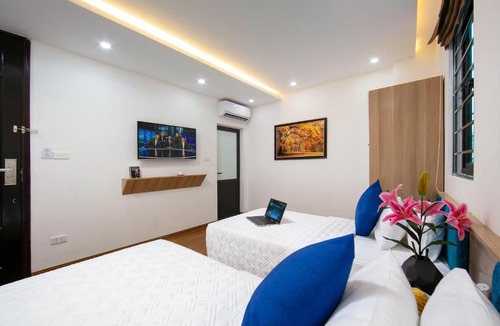 Hang Buom Hotel | Hanoi Golden Hotel