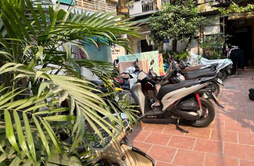 Hang Bai Apartment | Hanoian Old Style Apt 300m to Hoan Kiem Lake