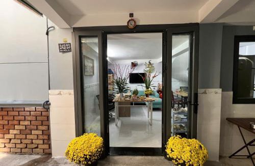Downtown Ho Chi Minh City House | Happy Homestay 2