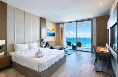 Tran Phu Beach Apartment | Harry Premier Ocean View Suite Panorama Nha Trang