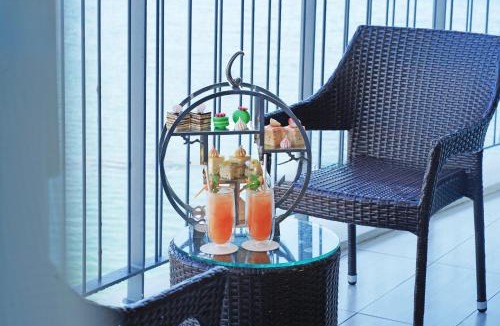 Tran Phu Beach Apartment | Harry Premier Ocean View Suite Panorama Nha Trang