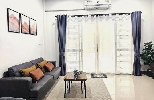 Khlong Hae House | Hatyai Luxe Stay Private House for Families and Groups up to 8 Guests