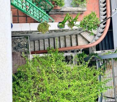 Hang Bai House | Heart Of Hoan Kiem RARE 4BR large cozy private house center max 14pax