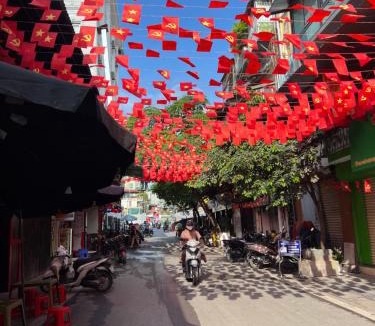 Hang Buom Apartment | Heart of Quarter Antique Balcony Rice Market
