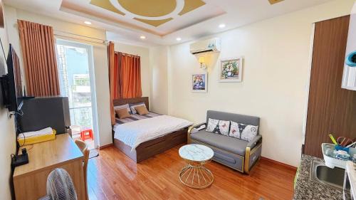 Hang Xanh Apartment | Helen Home
