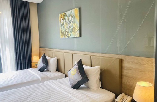 Tan Binh Hotel | Hera Luxury Hotel
