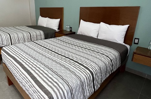 Tequila Apartment | Hermoso Hotel con Jardín a Solo ¡4 Cuadras de la Plaza Principal de Tequila Jal!