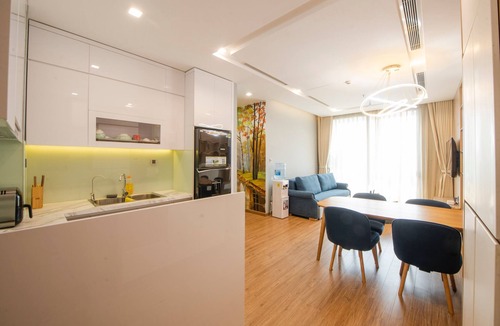 Ngoc Khanh Apartment | Hi.Home#3 - Spacious 3BR Apartment @ Vinhomes Metropolis