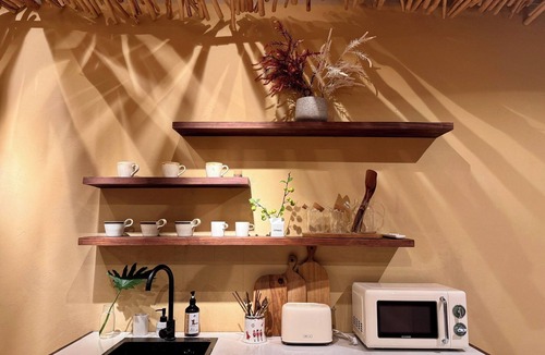 Hang Bo Apartment | Hideout: Romantic Bathtub Escape at Old Quarter