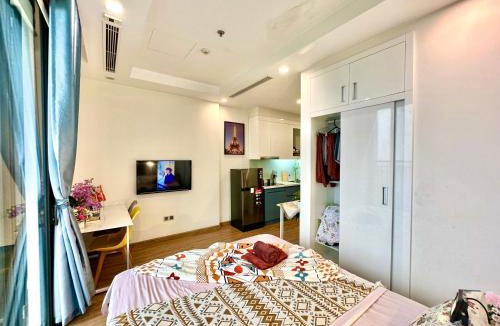 Tu Liem Apartment | High Quality Studio In Vinhomes Green Bay Near My Dinh And Keangnam