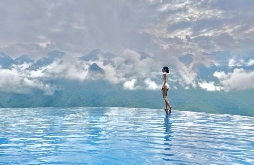 Quan Ba Resort | Hmong Village Resort