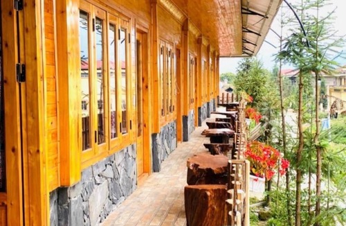 Sa Pa House | Hmong Wooden Home