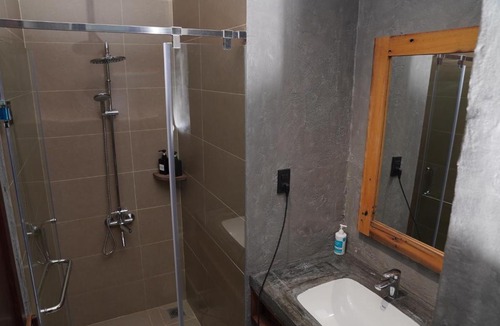 Hue City Centre Hotel | HOA GIO Boutique stay