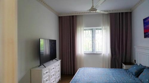 Nghi Xuan House | Hoa Tien Paradise Villa