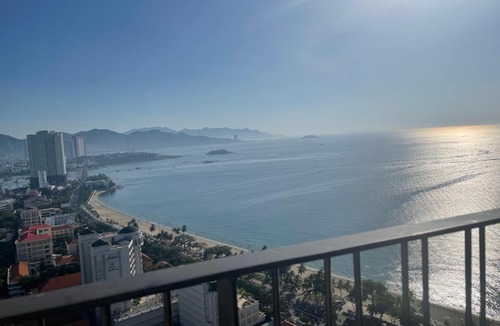 Tran Phu Beach Apartment | HOLI Gold Coast Nha Trang