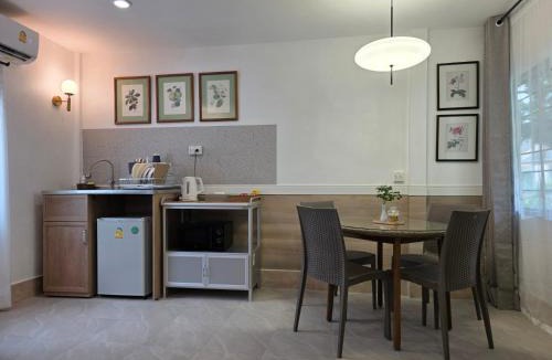 Karon House | Holiday Village And Natural Garden Resort