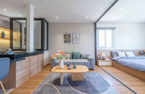 Cong Vi House | HoLo Giang Vo Hanoi - Serviced HomeStay
