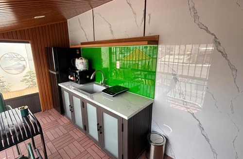 Chinatown Apartment | Home Coffee & Apartment 'Tea & Food'