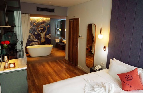Phu Nhuan Hotel | HOME Hotel