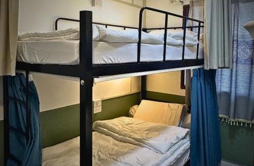 Vientiane Hotel | Homer House Hostel & Café