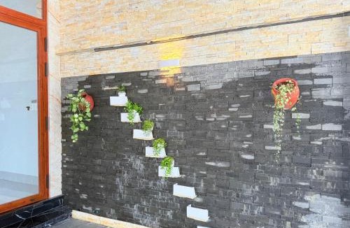 Van Ninh Apartment | HOMESTAY- Hưng Thịnh