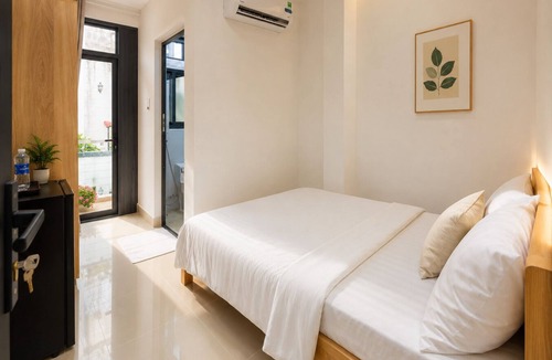 Bach Dang Riverside Hotel | Homestay Na