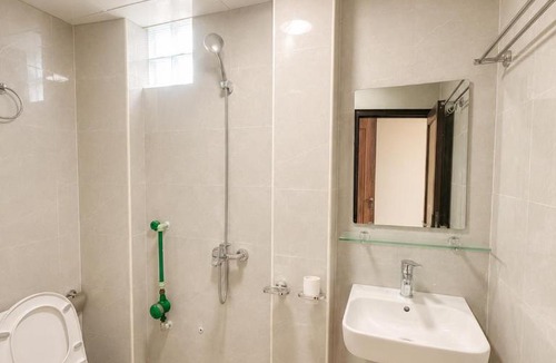 Hoang Mai Bed & Breakfast | Homestay ngõ 33 Văn Cao-02