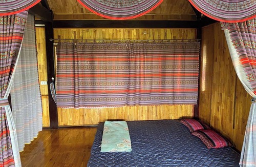 Van Chan Bed & Breakfast | Homestay Nha Cua Mi