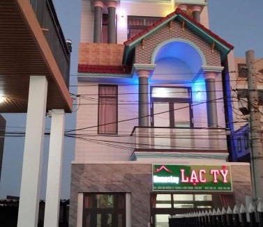 Phu Quy House | Homestay Vitamin SEA Sóng Biển - View Biển Phú Quý