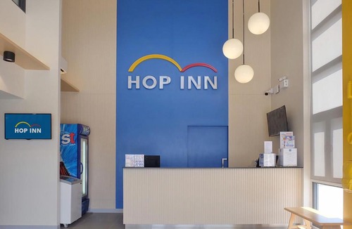 Khon Kaen Hotel | HOP INN Khon Kaen Srichan Road Building B