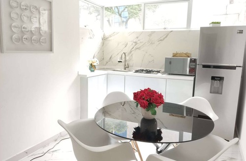 Los Morales Condo | Horacio 2 · Suite steps from Antara, Polanco · 1 bath