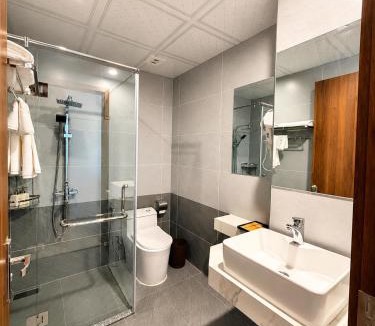 Ba Hang Hotel | HOTEL CALIFORNIAㅣSingle Room with Balacony