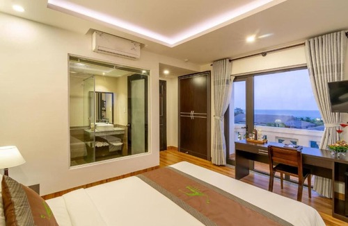 Cam An Hotel | Hotel Front Beach