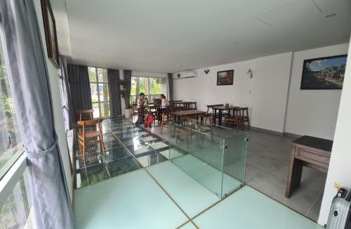 Tan Binh Hotel | Hotel Home