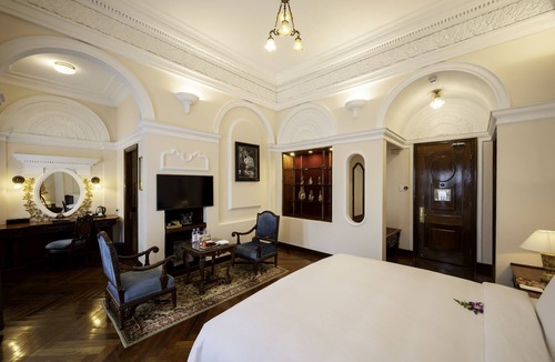 Bach Dang Riverside Hotel | Hotel Majestic Saigon