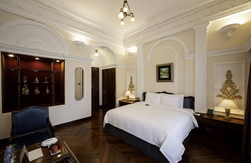 Bach Dang Riverside Hotel | Hotel Majestic Saigon