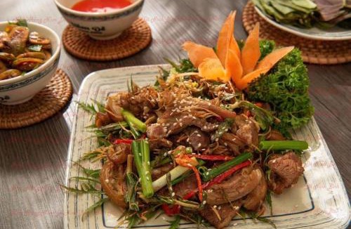 Gia Vien Hotel | Hotel Thi Hoa Bai Dinh