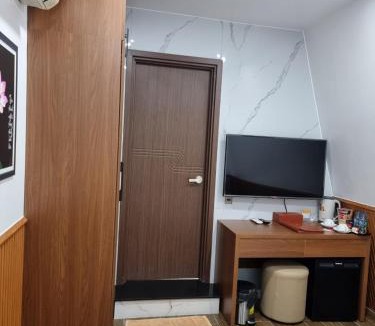 Cao Lanh Hotel | Hotel Trí Lê