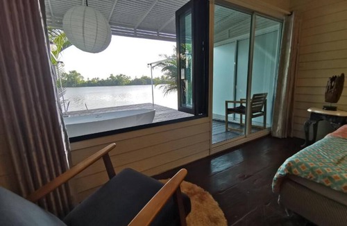 Chachoengsao Hotel | House of moon phase