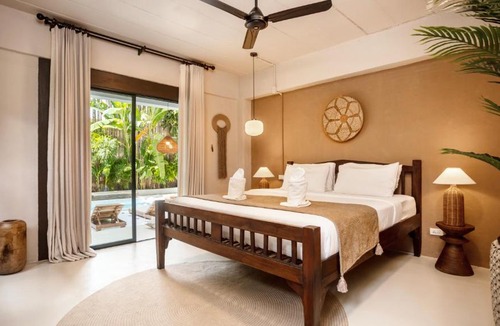 Pa Tan Villa | Huge 8 Bedrooms Pool Villa, Chiang Mai gem, Tanpuri Patan, perfect for Groups