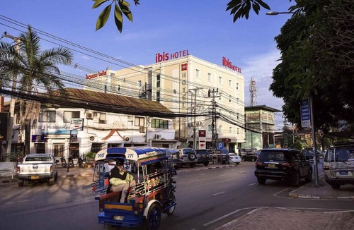 Vientiane Hotel | ibis Vientiane Nam Phu