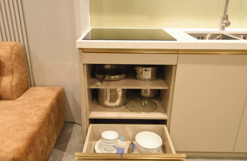 Ha Long Apartment | ICON40 Hạ Long 2 Bedrooms Ocean View Full Kitchen
