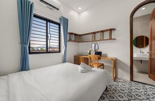 Ngu Hanh Son Villa | Indochine House - Near My Khe Beach & City Center by The Key