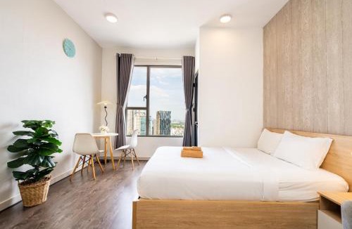 Bach Dang Riverside Apartment | Infinity Pool Signature - Saigon Rivergate