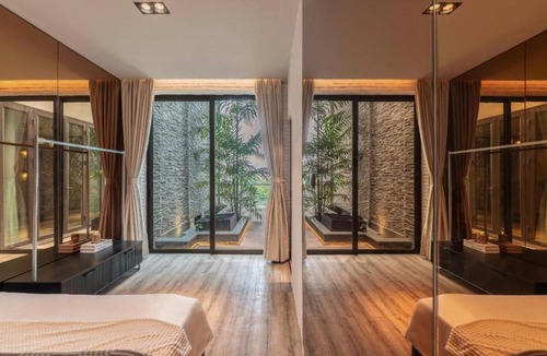An Phu Apartment | Interior Villa 7BR with GYM by Raymond