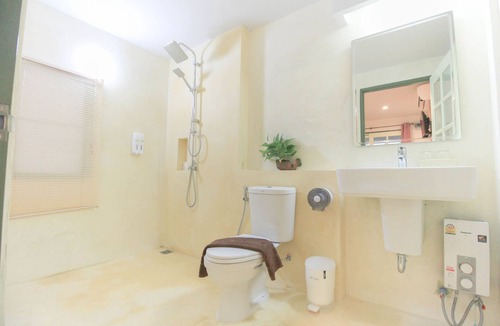 Phlap Phla Hotel | IP Plus Resort Chanthaburia - Halal Hotel